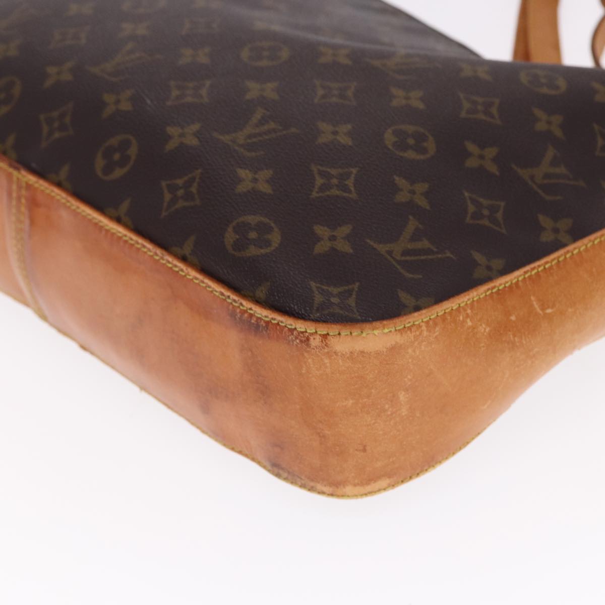 LOUIS VUITTON Monogram Vagader Shoulder Bag LV Auth yk13022