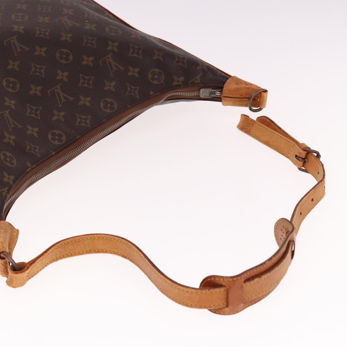 LOUIS VUITTON Monogram Vagader Shoulder Bag LV Auth yk13022