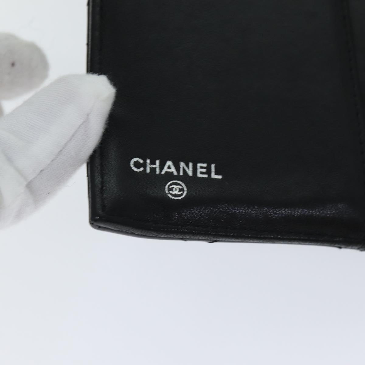 CHANEL Matelasse Wallet Enamel Black CC Auth yk13037