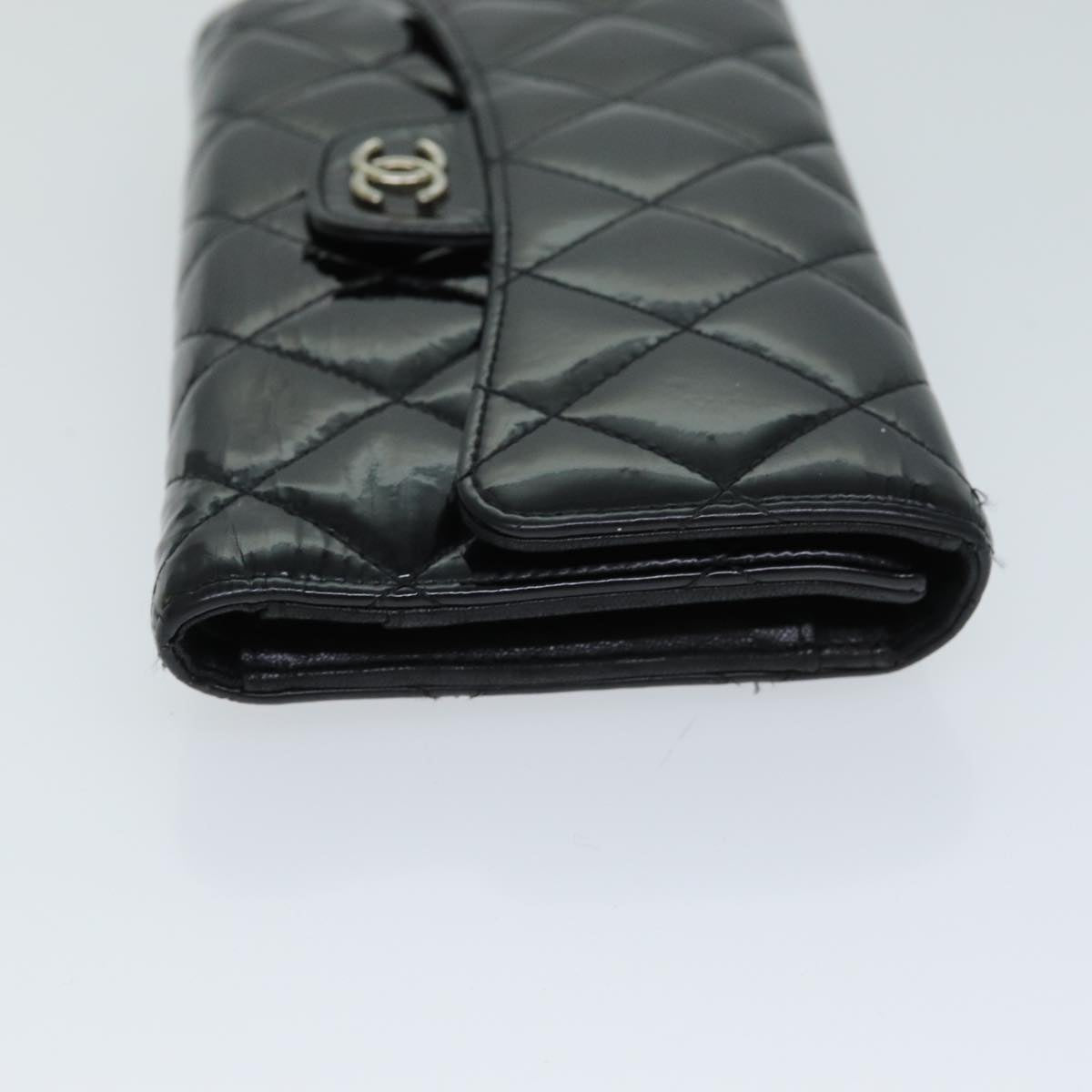 CHANEL Matelasse Wallet Enamel Black CC Auth yk13037