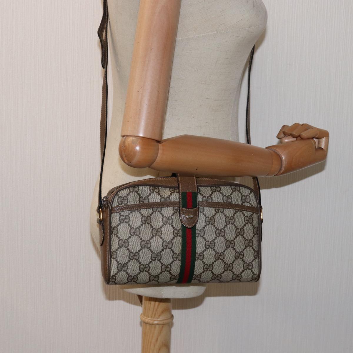 GUCCI GG Supreme Web Sherry Line Shoulder Bag PVC Beige 89 02 055 Auth yk13076