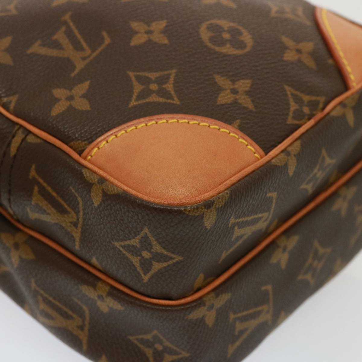 LOUIS VUITTON Monogram Amazon Shoulder Bag M45236 LV Auth yk13152