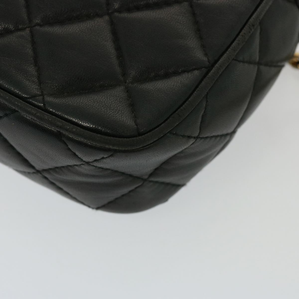 GIVENCHY Quilted Chain Shoulder Bag Leather Black Auth yk13159