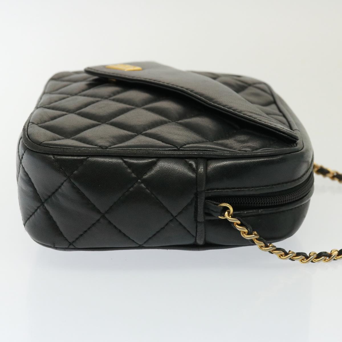 GIVENCHY Quilted Chain Shoulder Bag Leather Black Auth yk13159