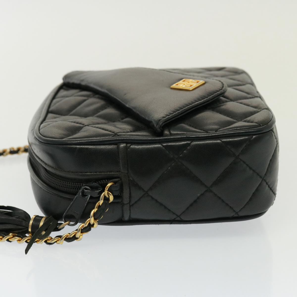 GIVENCHY Quilted Chain Shoulder Bag Leather Black Auth yk13159