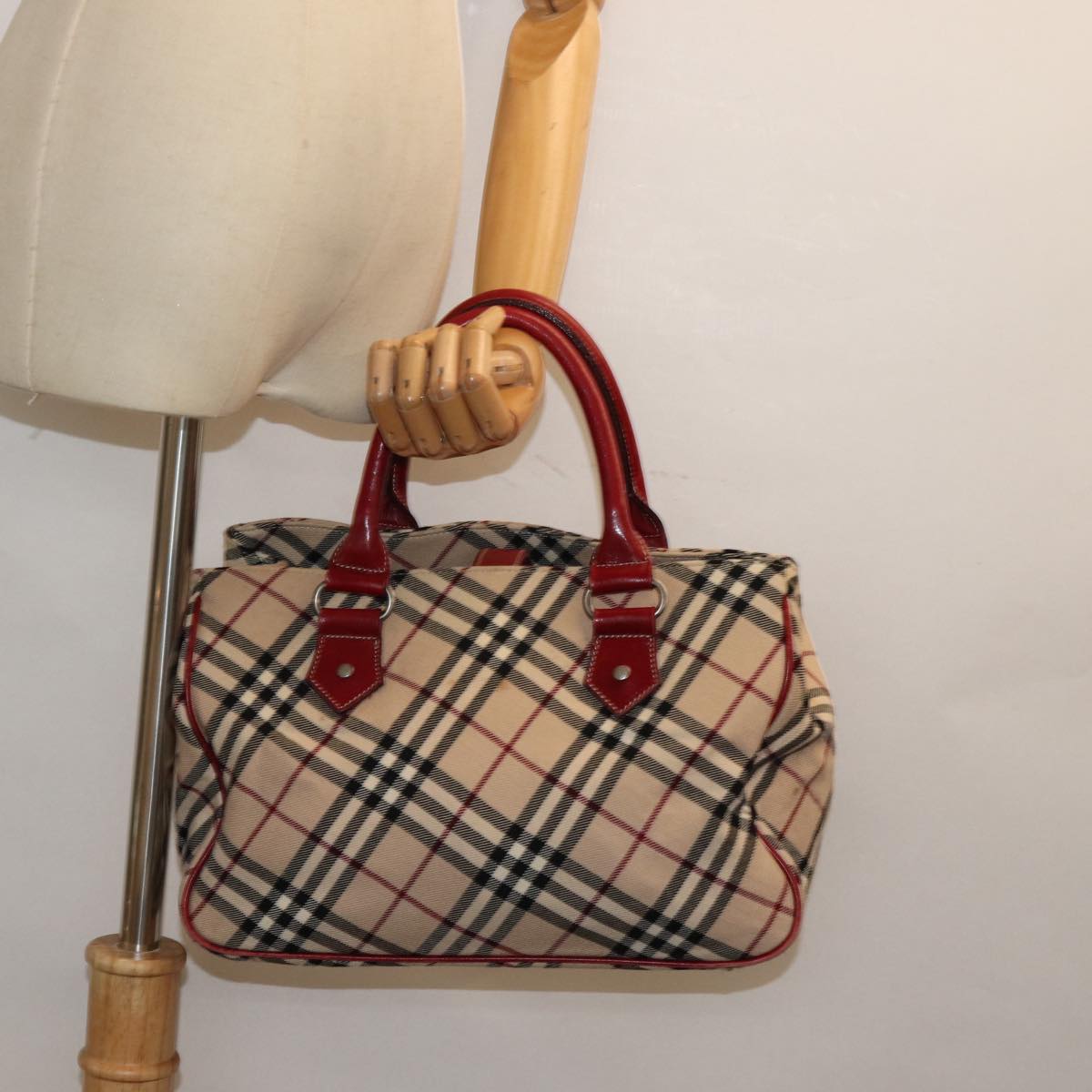 BURBERRY Nova Check Blue Label Hand Bag Canvas Beige Red Auth yk13174