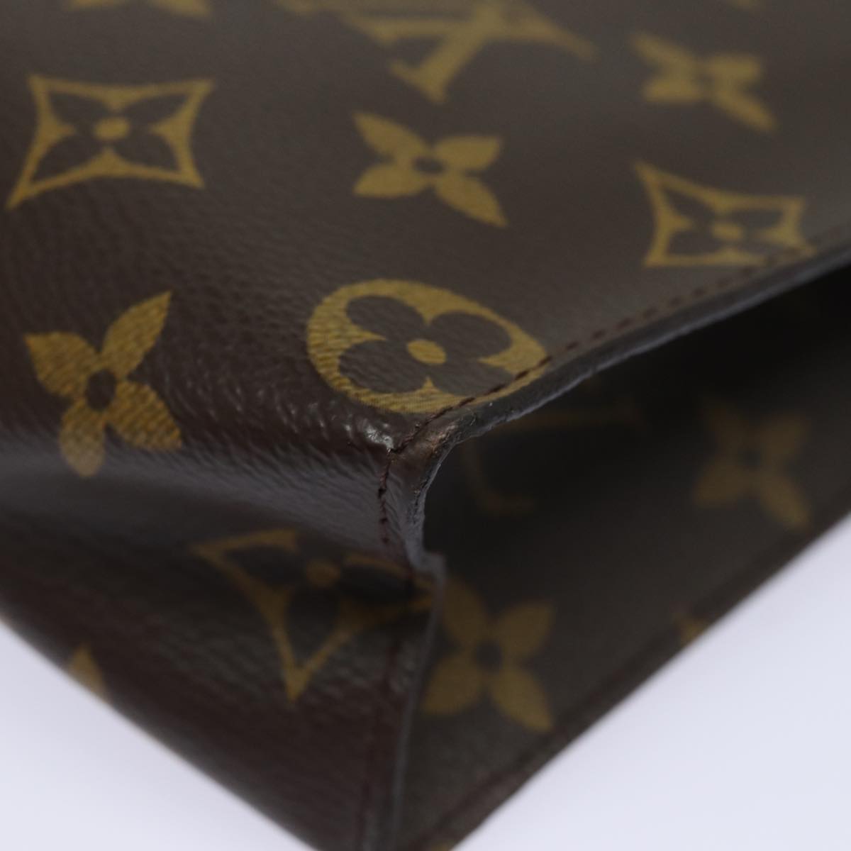 LOUIS VUITTON Monogram Poche Toilette 26 Pouch M47542 LV Auth yk13224