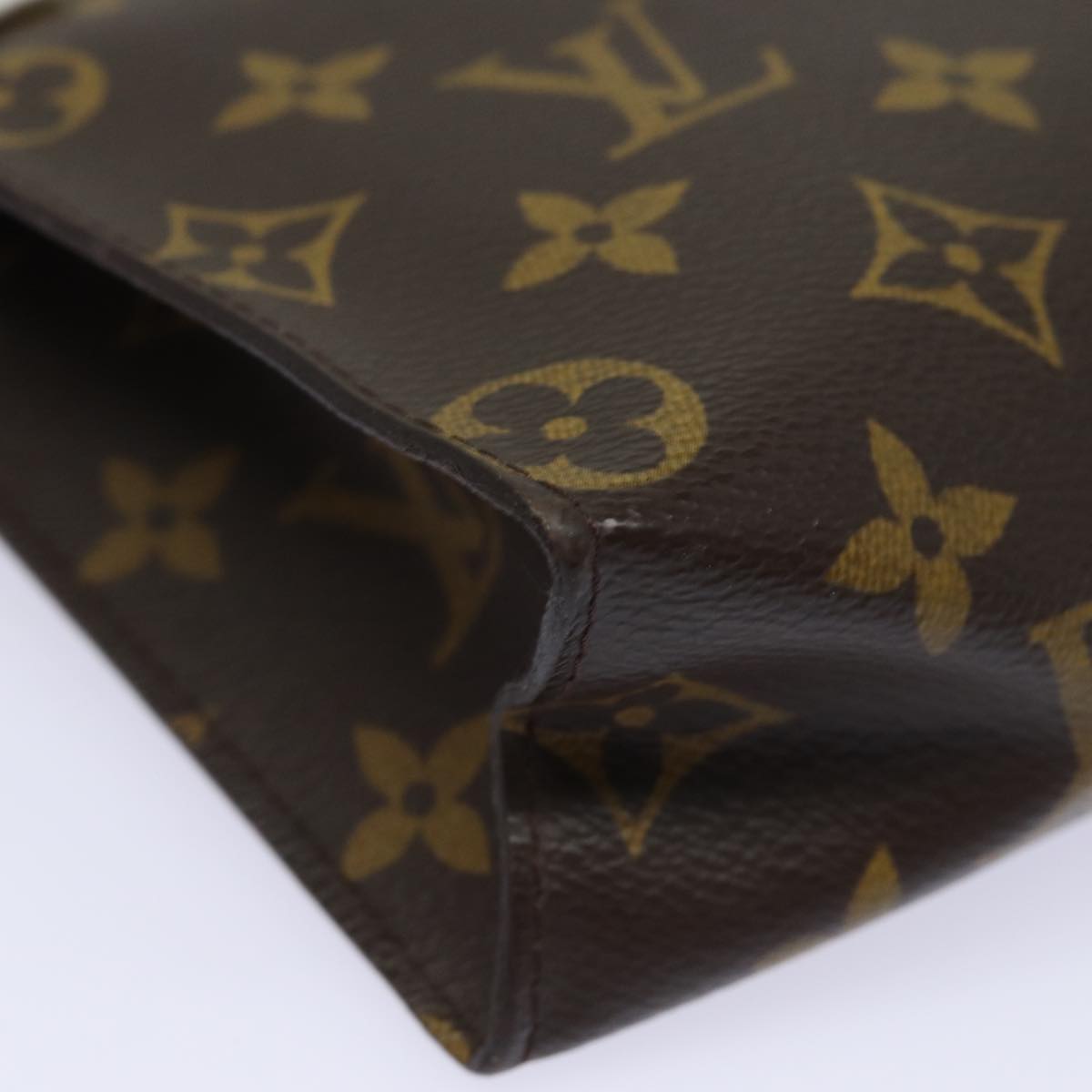 LOUIS VUITTON Monogram Poche Toilette 26 Pouch M47542 LV Auth yk13224