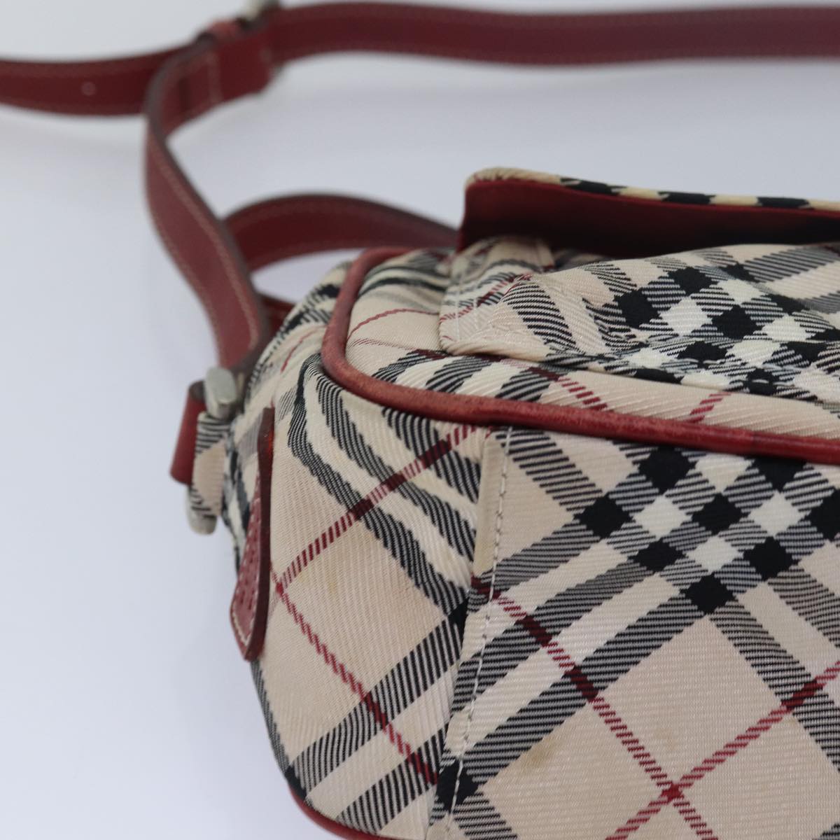 BURBERRY Nova Check Blue Label Shoulder Bag Nylon Beige Auth yk13226