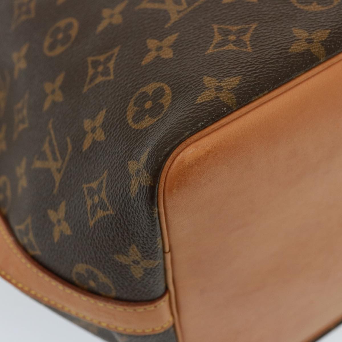 LOUIS VUITTON Monogram Petit Noe Shoulder Bag M42226 LV Auth yk13231