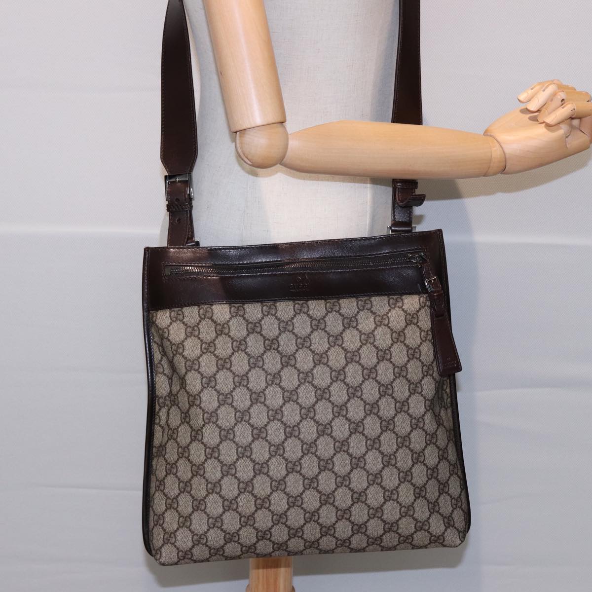 GUCCI GG Supreme Shoulder Bag PVC Leather Beige 92560 Auth yk13296