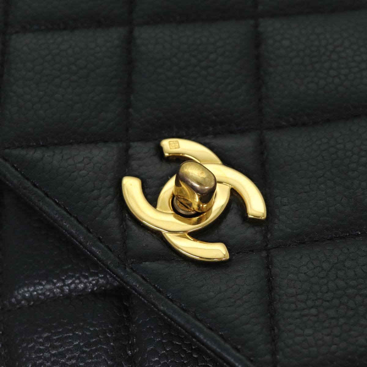 CHANEL Matelasse Turn Lock Shoulder Bag Caviar Skin Black CC Auth yk13341