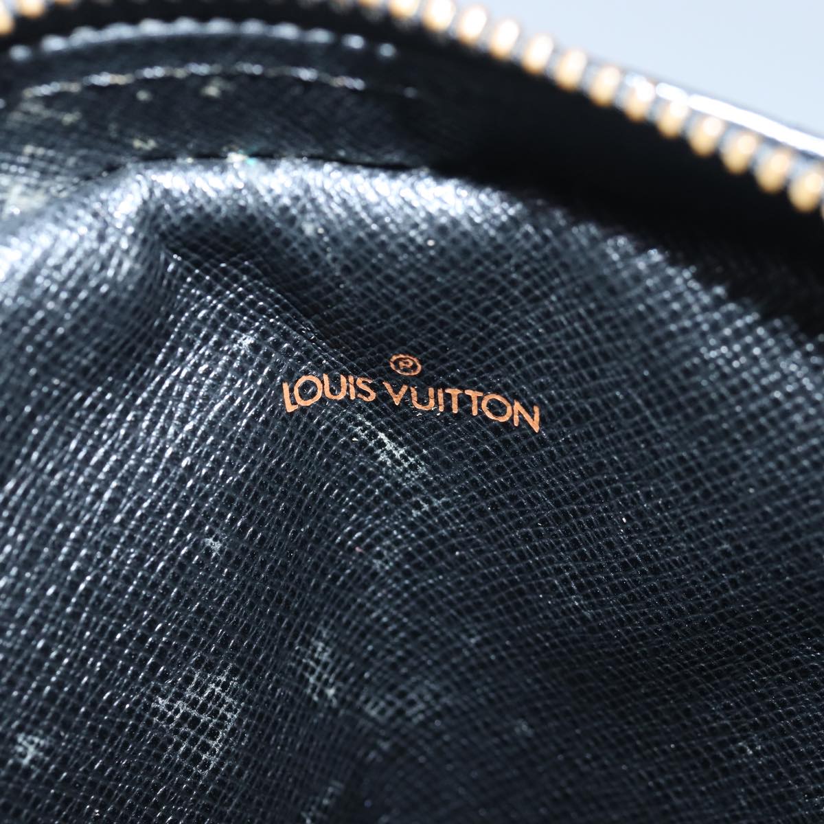 LOUIS VUITTON Epi Danube Shoulder Bag Black M45632 LV Auth yk13384