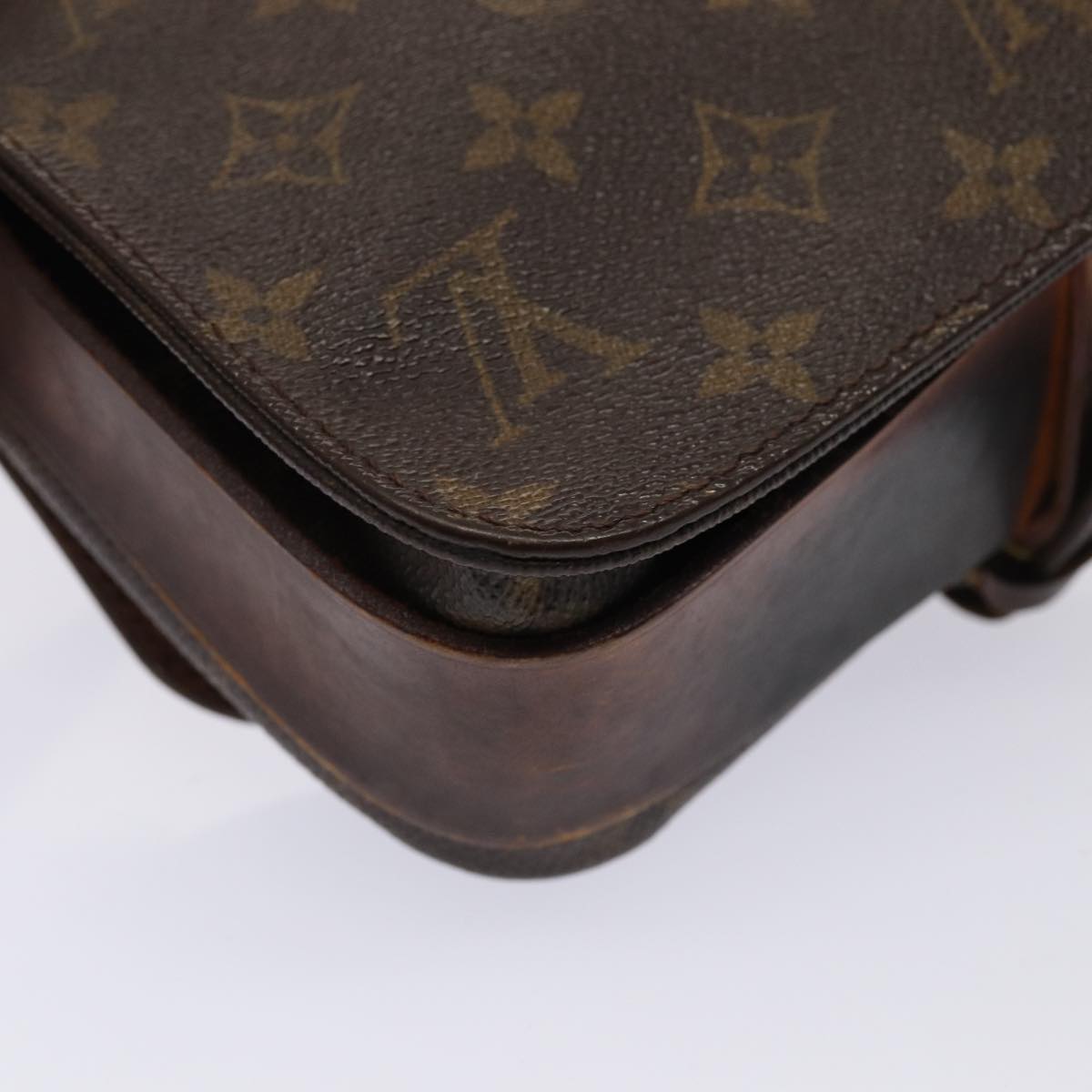 LOUIS VUITTON Monogram Cartouchiere MM Shoulder Bag M51253 LV Auth yk13407