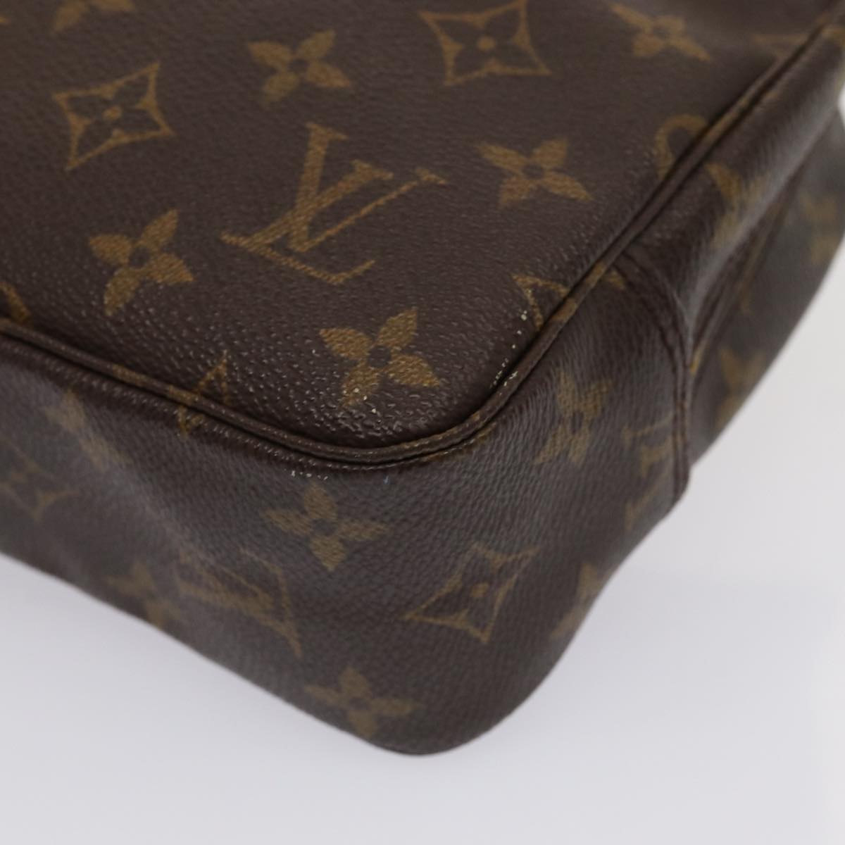 LOUIS VUITTON Monogram Trousse Toilette 23 Clutch Bag M47524 LV Auth yk13528