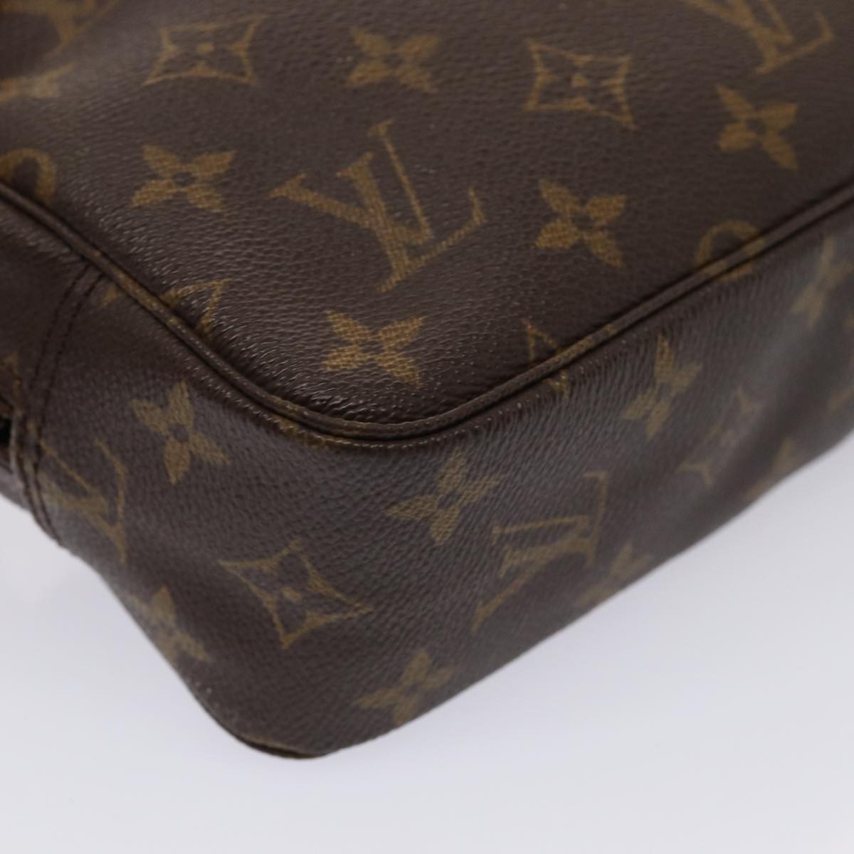 LOUIS VUITTON Monogram Trousse Toilette 23 Clutch Bag M47524 LV Auth yk13528