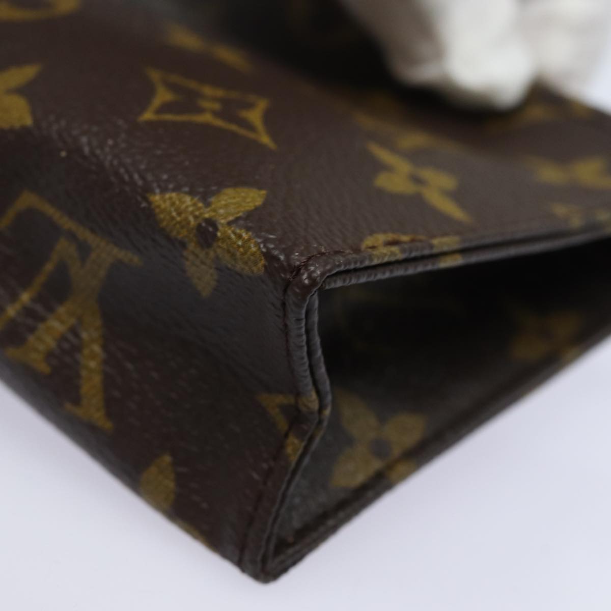 LOUIS VUITTON Monogram Poche Toilette 15 Pouch M47546 LV Auth yk13563