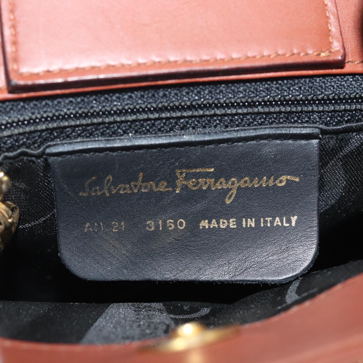 Salvatore Ferragamo Gancini Shoulder Bag Leather Brown Auth yk13679