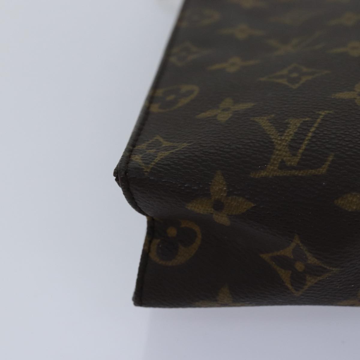 LOUIS VUITTON Monogram Poche Toilette 26 Pouch M47542 LV Auth yk13699