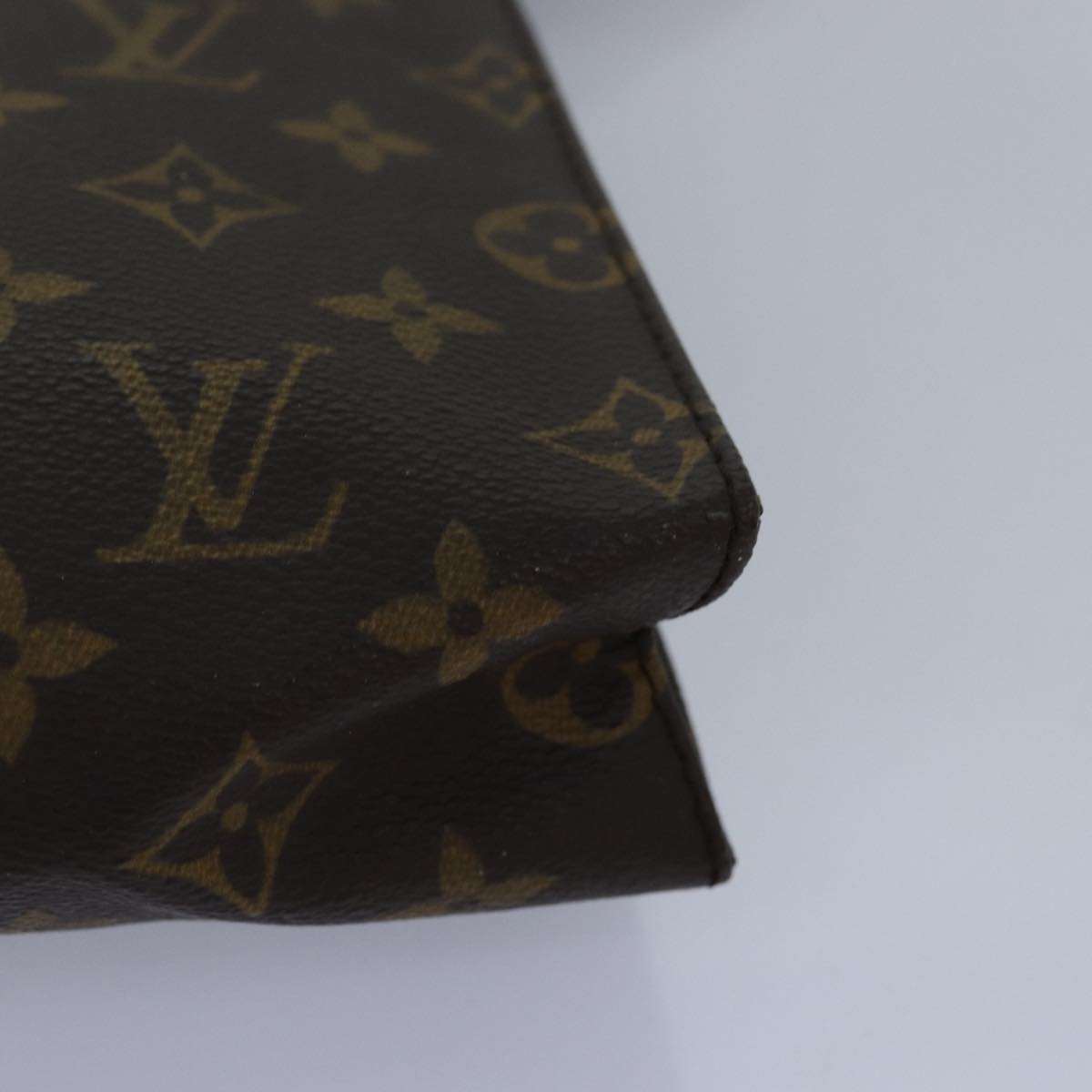 LOUIS VUITTON Monogram Poche Toilette 26 Pouch M47542 LV Auth yk13699