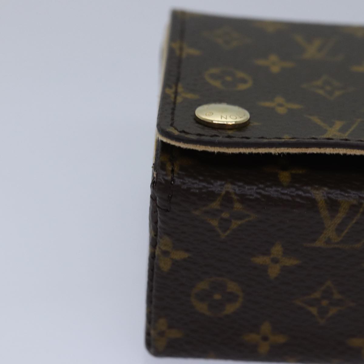 LOUIS VUITTON Monogram Jewelry Case LV Auth yk13734