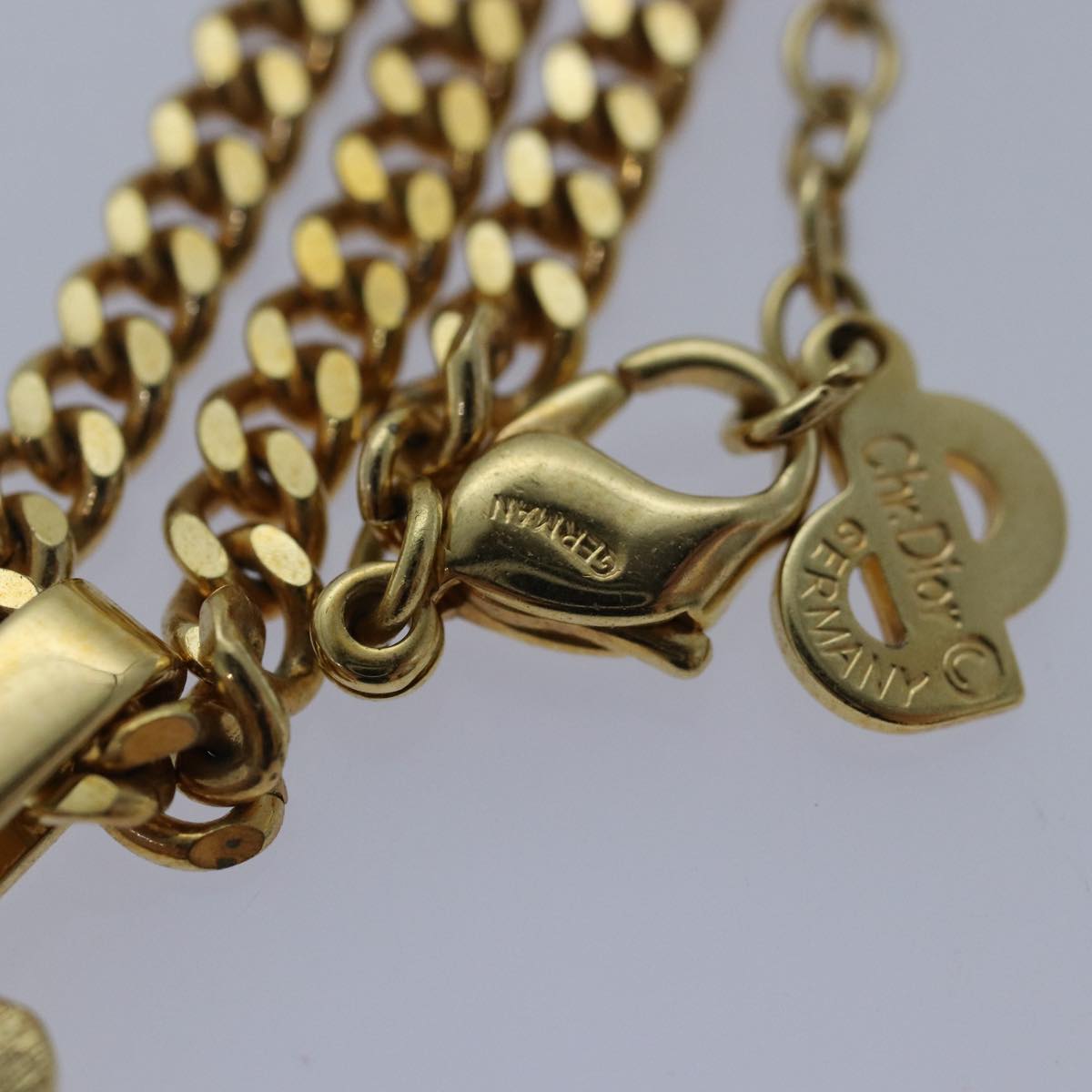 Christian Dior Necklace metal Gold Auth yk13763