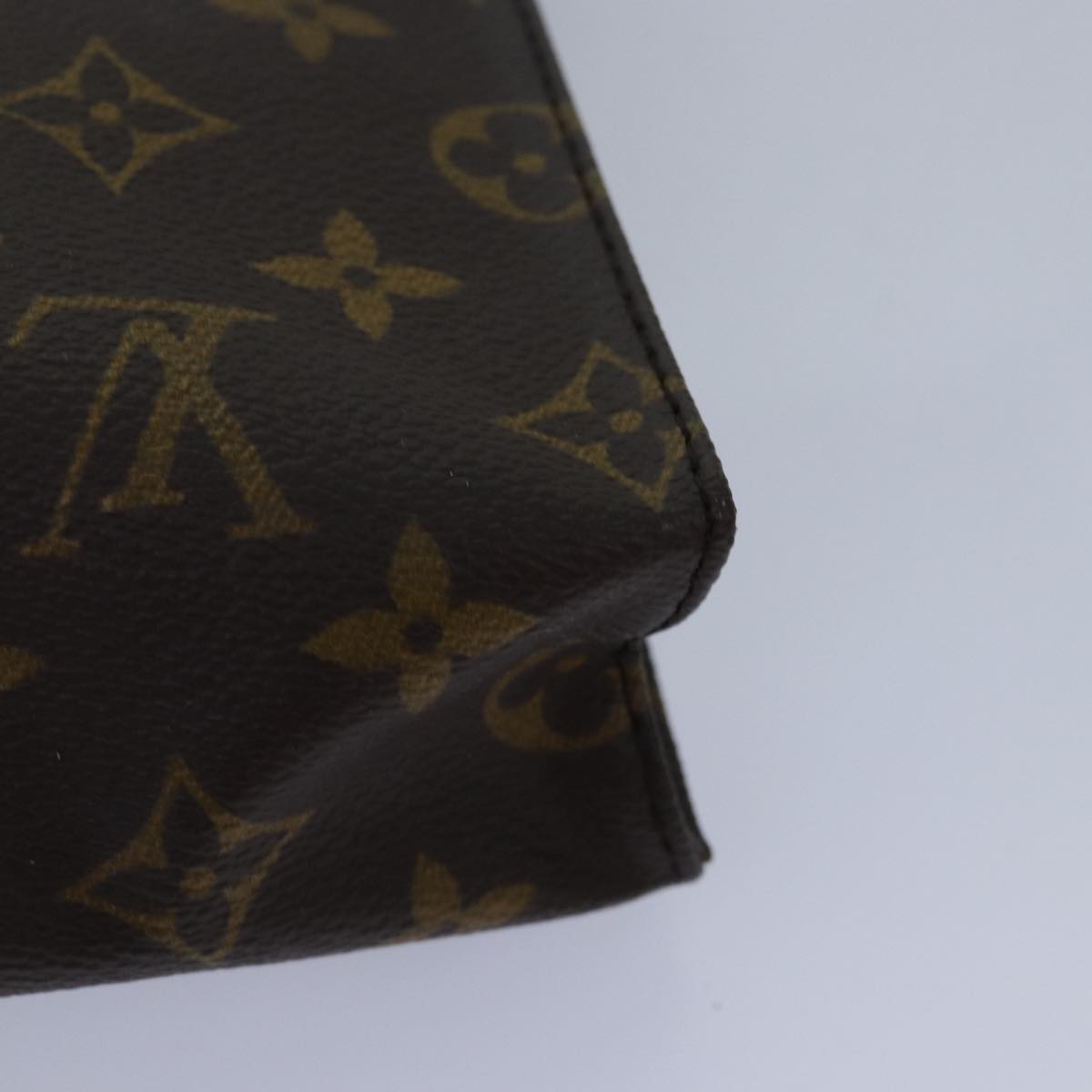 LOUIS VUITTON Monogram Poche Toilette 26 Pouch M47542 LV Auth yk13773