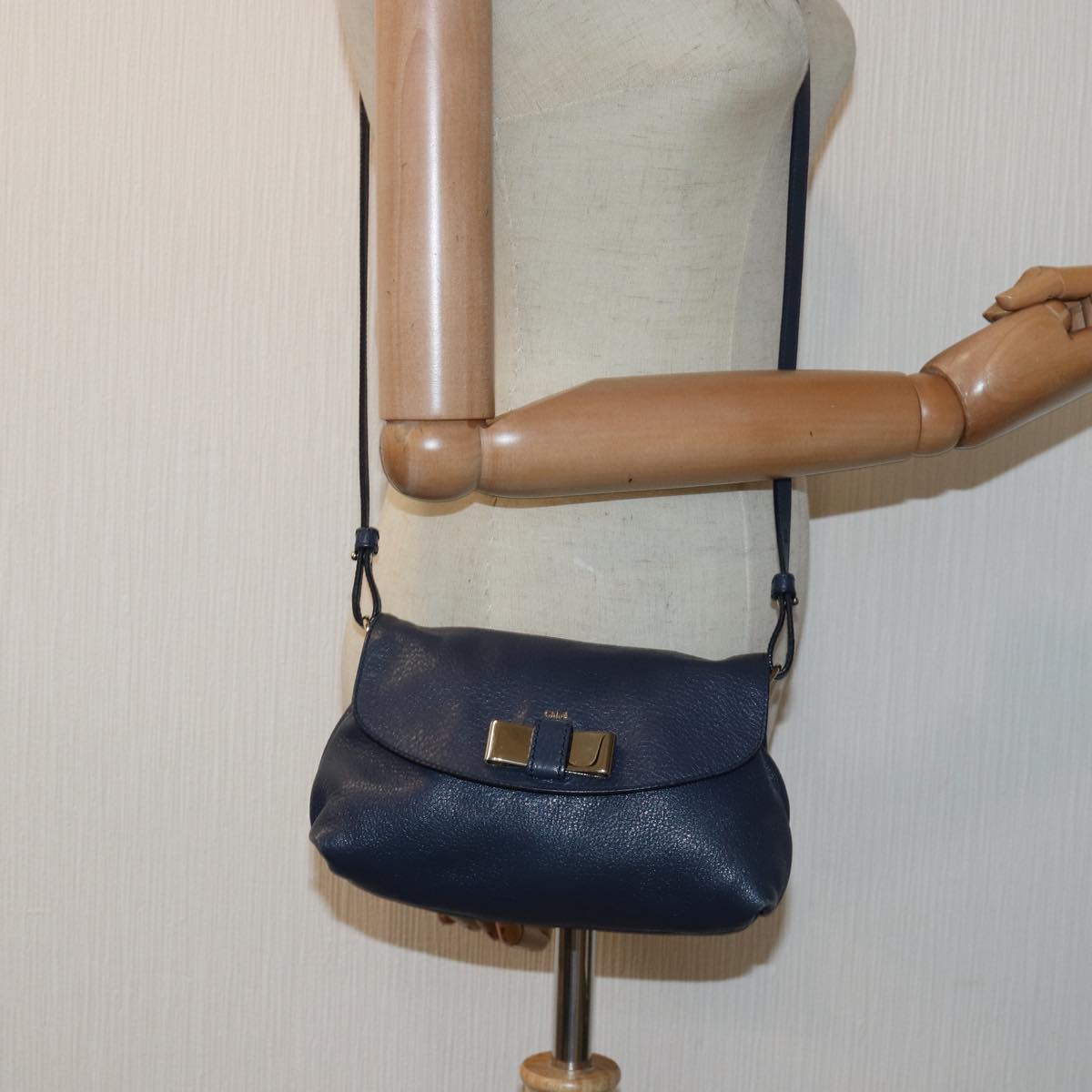 Chloe Lily Shoulder Bag Leather Navy Auth yk13791