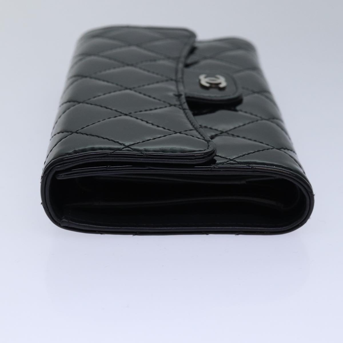 CHANEL Matelasse Long Wallet Enamel Black CC Auth yk13806A