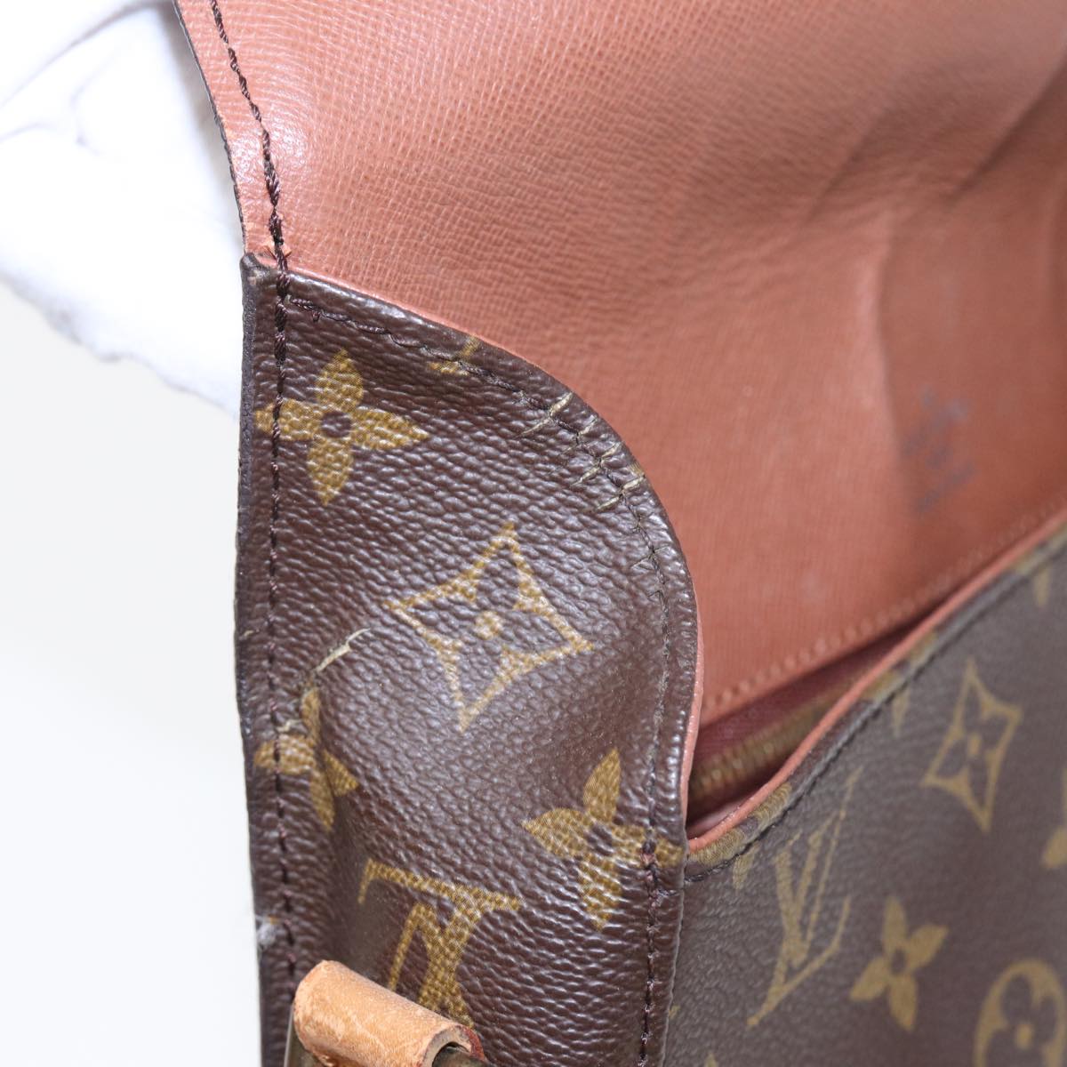 LOUIS VUITTON Monogram Saint Cloud GM Shoulder Bag M51242 LV Auth yk13835