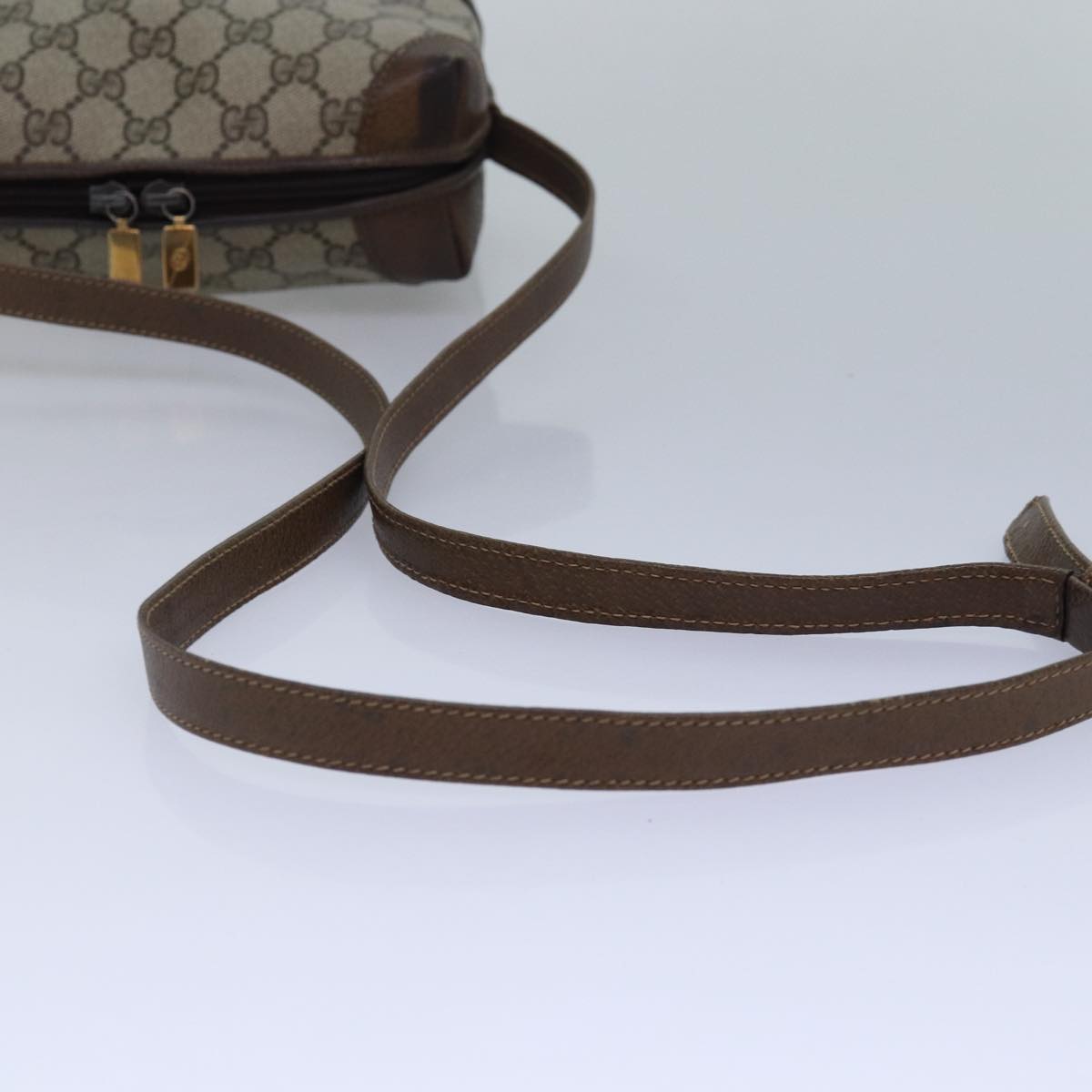 GUCCI GG Supreme Shoulder Bag PVC Beige Auth yk13896