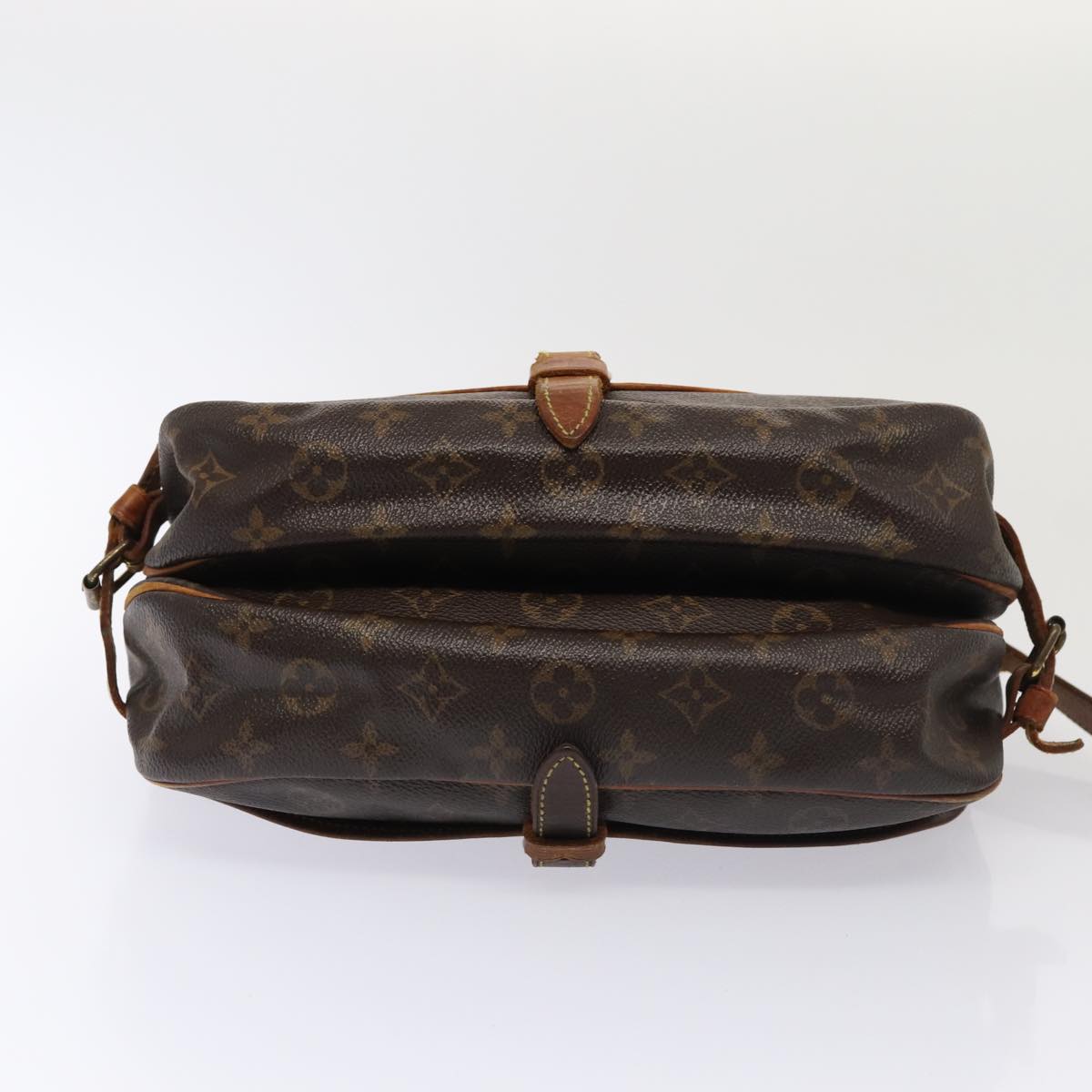 LOUIS VUITTON Monogram Saumur 30 Shoulder Bag M42256 LV Auth yk13898