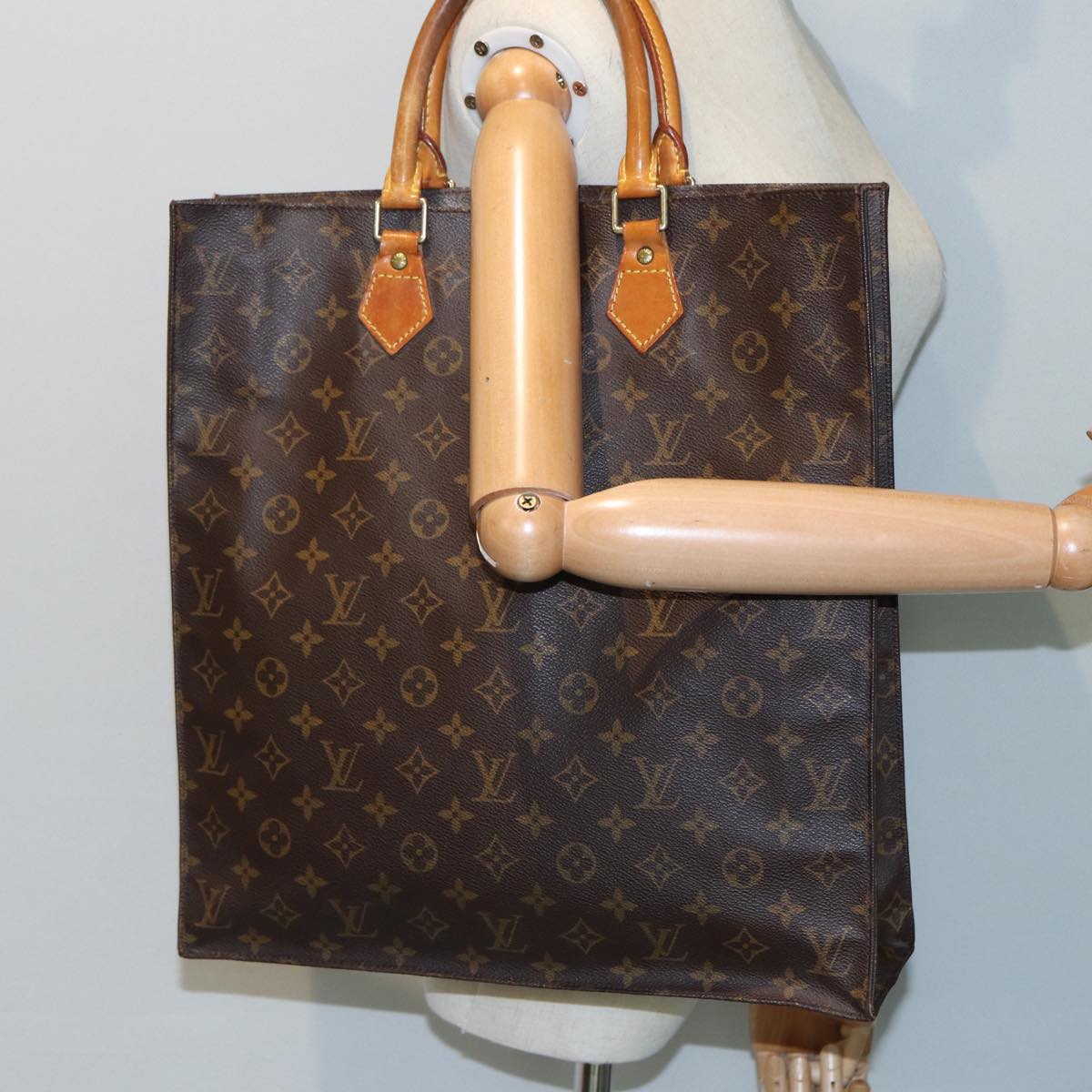 LOUIS VUITTON Monogram Sac Plat Hand Bag M51140 LV Auth yk13934