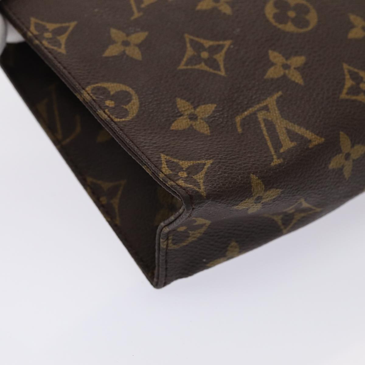 LOUIS VUITTON Monogram Poche Toilette 26 Pouch M47542 LV Auth yk14026