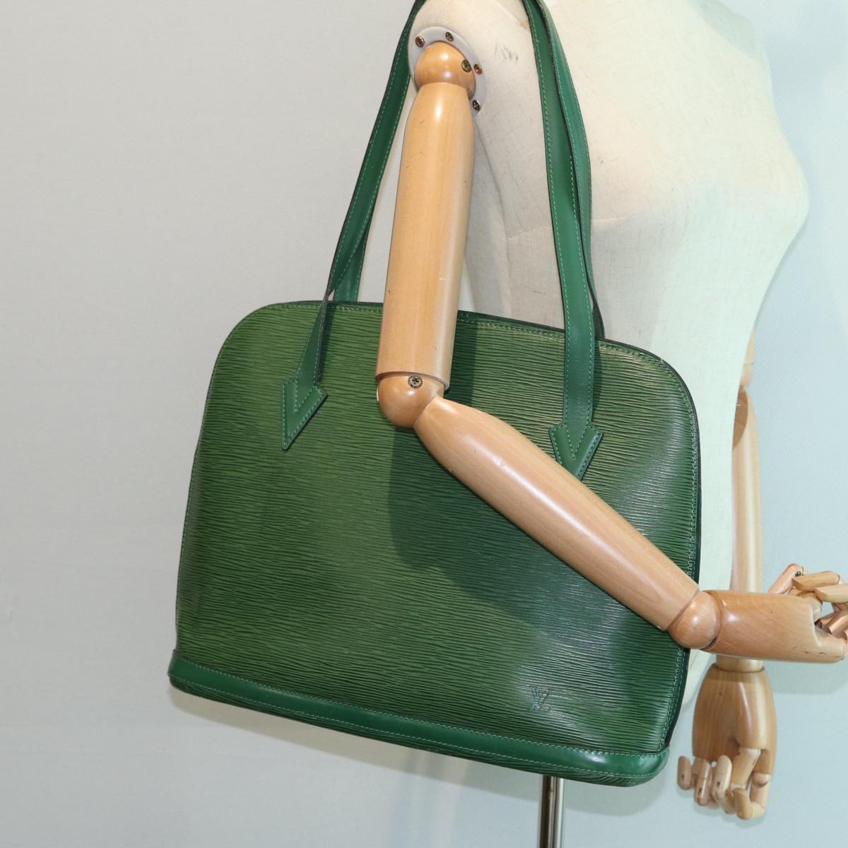 LOUIS VUITTON Epi Lussac Shoulder Bag Green M52284 LV Auth yk14043