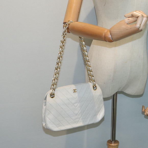 CHANEL V Stitch Chain Hand Bag Leather White CC Auth yk14103