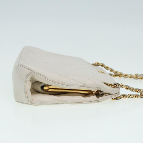 CHANEL V Stitch Chain Hand Bag Leather White CC Auth yk14103