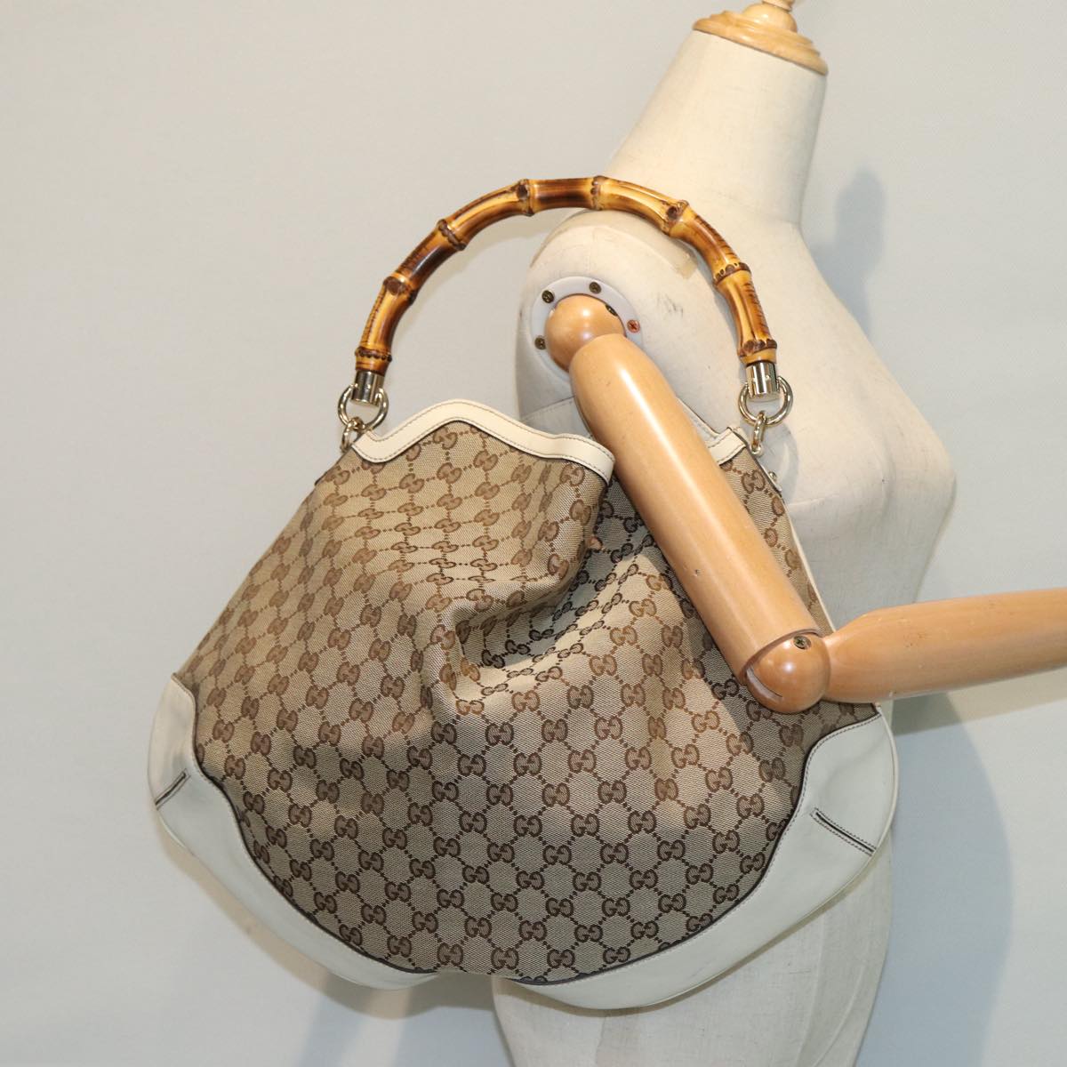 GUCCI GG Canvas Bamboo Hand Bag Beige Gold 169976 Auth yk14142