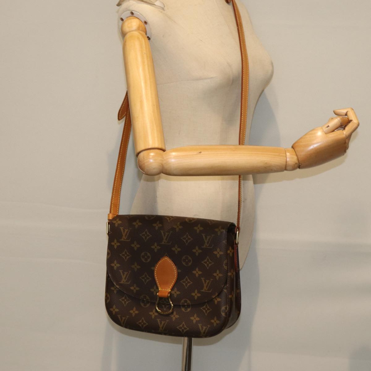 LOUIS VUITTON Monogram Saint Cloud GM Shoulder Bag M51242 LV Auth yk14146