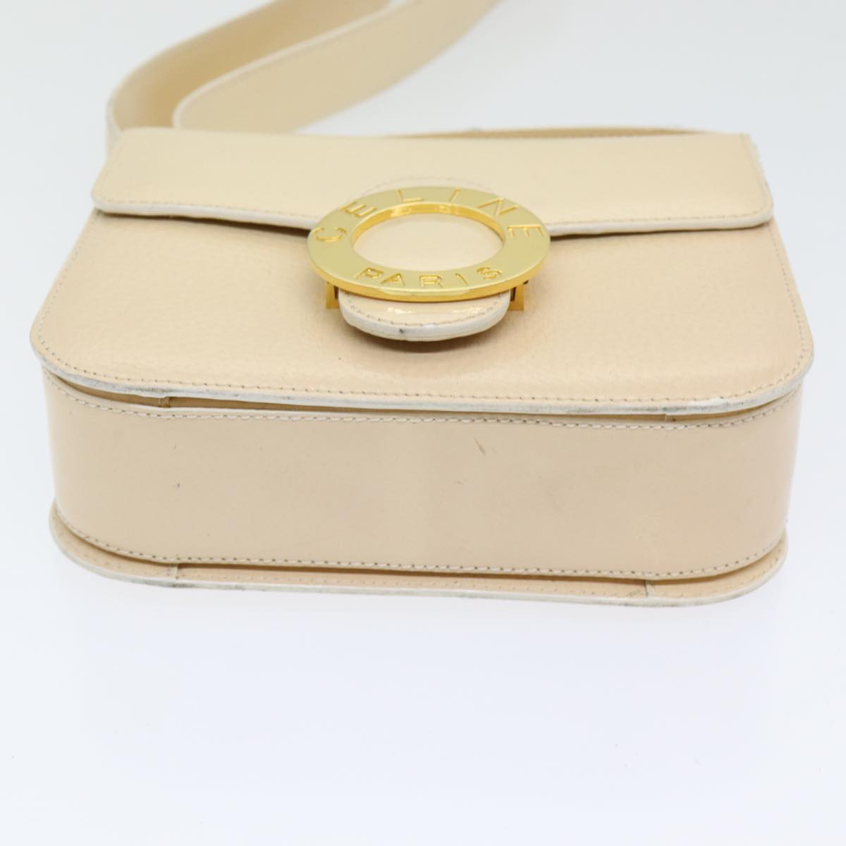 CELINE Circle Shoulder Bag Patent leather Beige Gold Auth yk14247