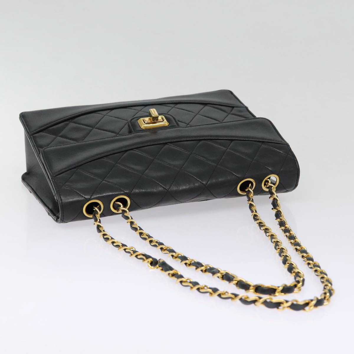 CHANEL Matelasse Turn Lock Chain Hand Bag Lamb Skin Black Gold CC Auth yk14333A