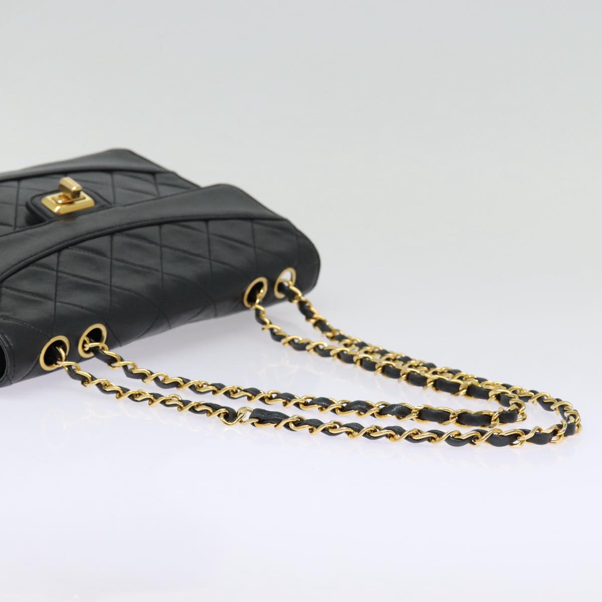 CHANEL Matelasse Turn Lock Chain Hand Bag Lamb Skin Black Gold CC Auth yk14333A