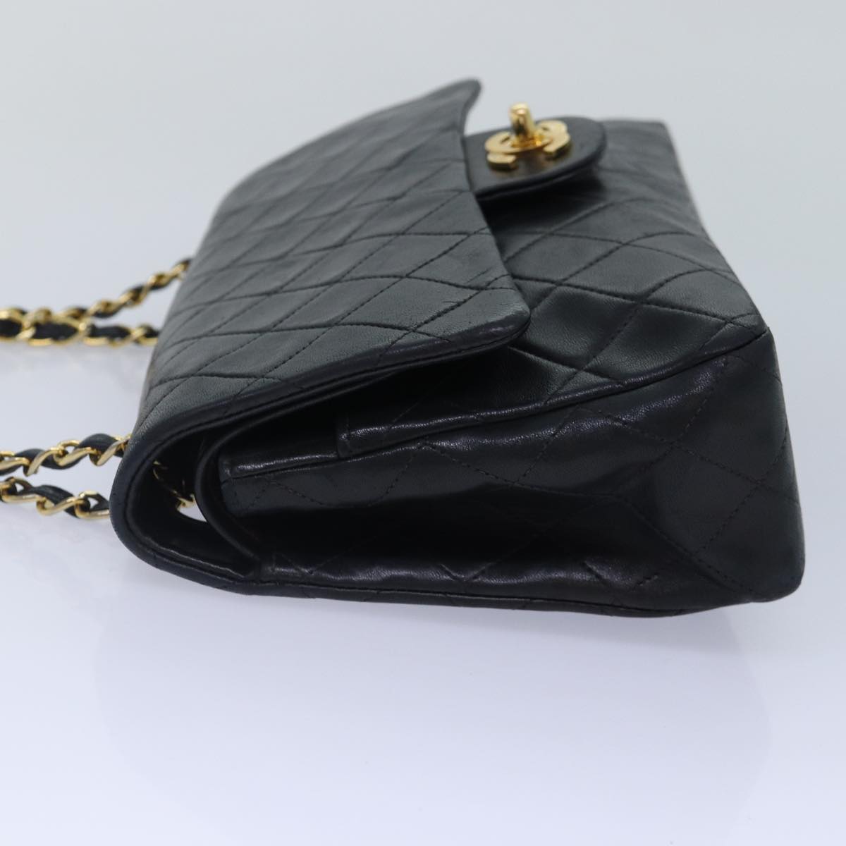 CHANEL Matelasse 25 Turn Lock Chain Bag Lamb Skin Black Gold CC Auth yk14418