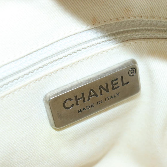 CHANEL Matelasse Chain Shoulder Bag Caviar Skin White Silver CC Auth yk14601