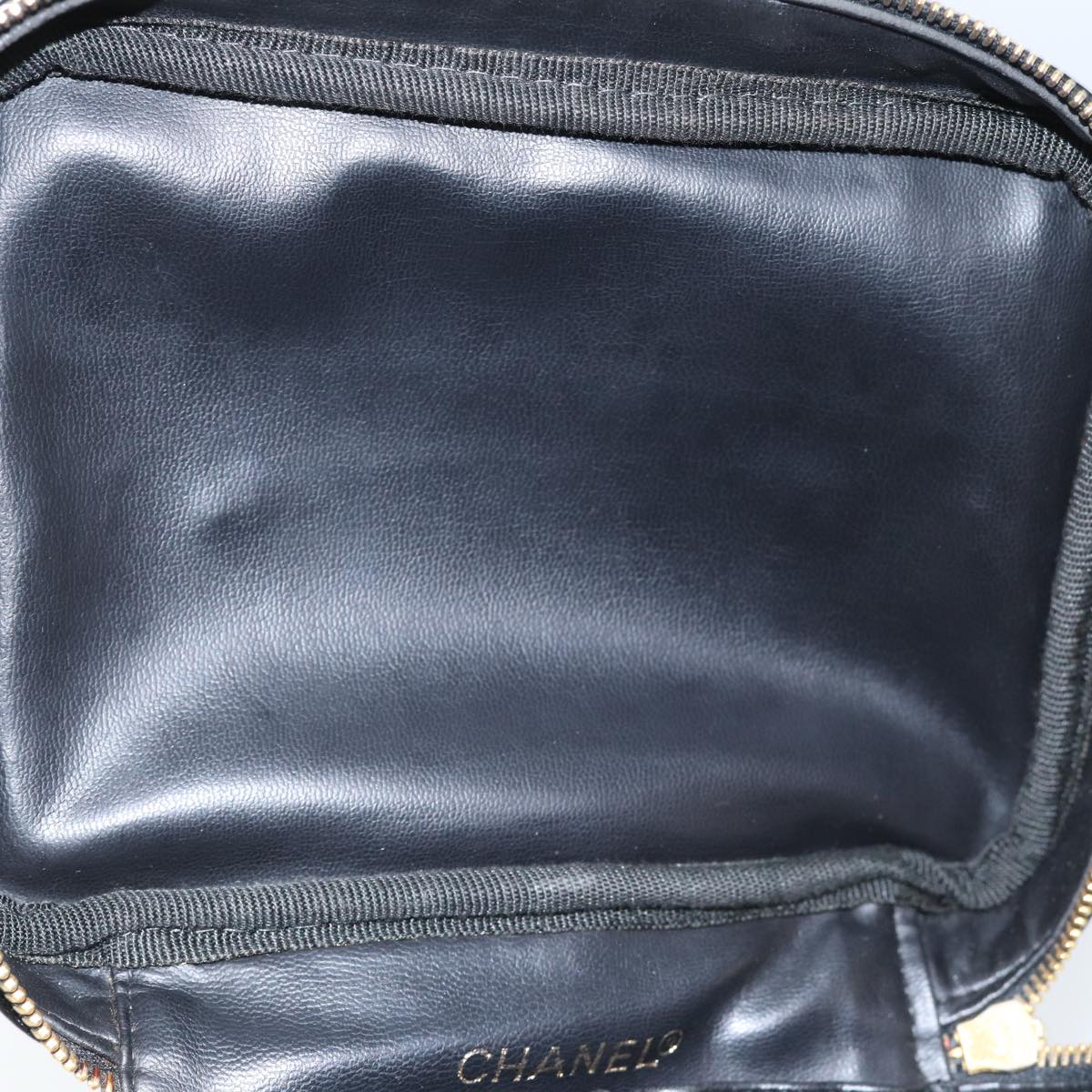 CHANEL COCO Mark Vanity Pouch Patent leather Black Gold CC Auth yk14841