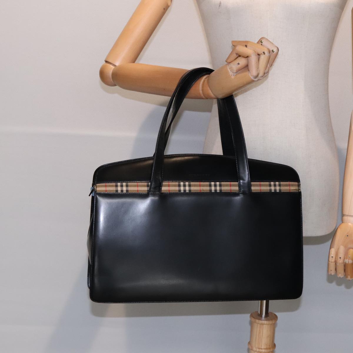 BURBERRY Tote Bag Leather Black Silver Auth yk14874