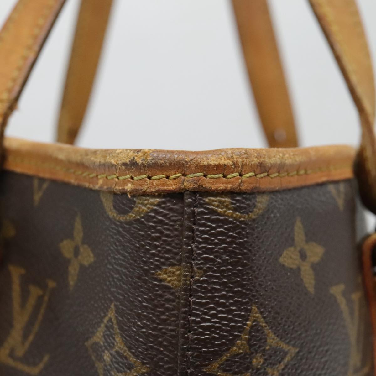 LOUIS VUITTON Monogram Bucket PM Shoulder Bag M42238 LV Auth yk14880