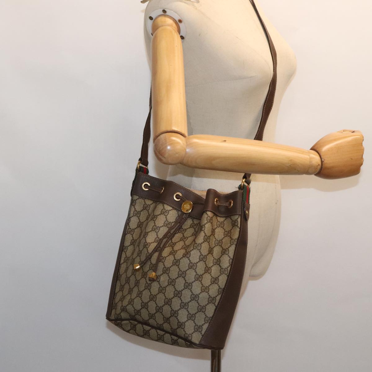 GUCCI GG Supreme Web Sherry Line Shoulder Bag PVC Beige 164 02 034 Auth yk15230