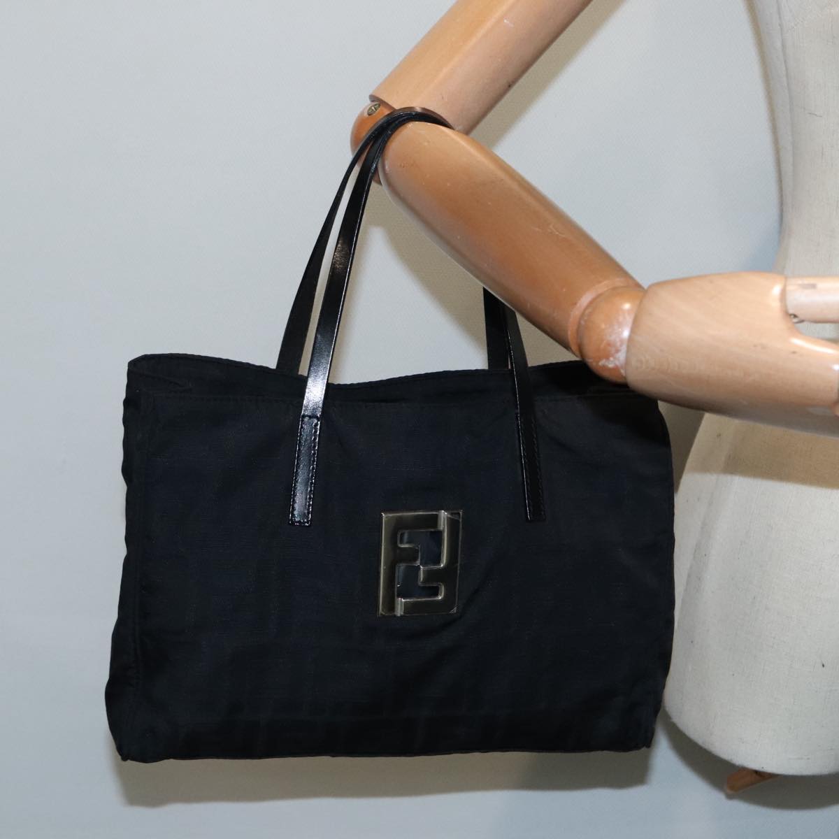 FENDI Zucca Canvas Hand Bag Silver Black Auth yk15243