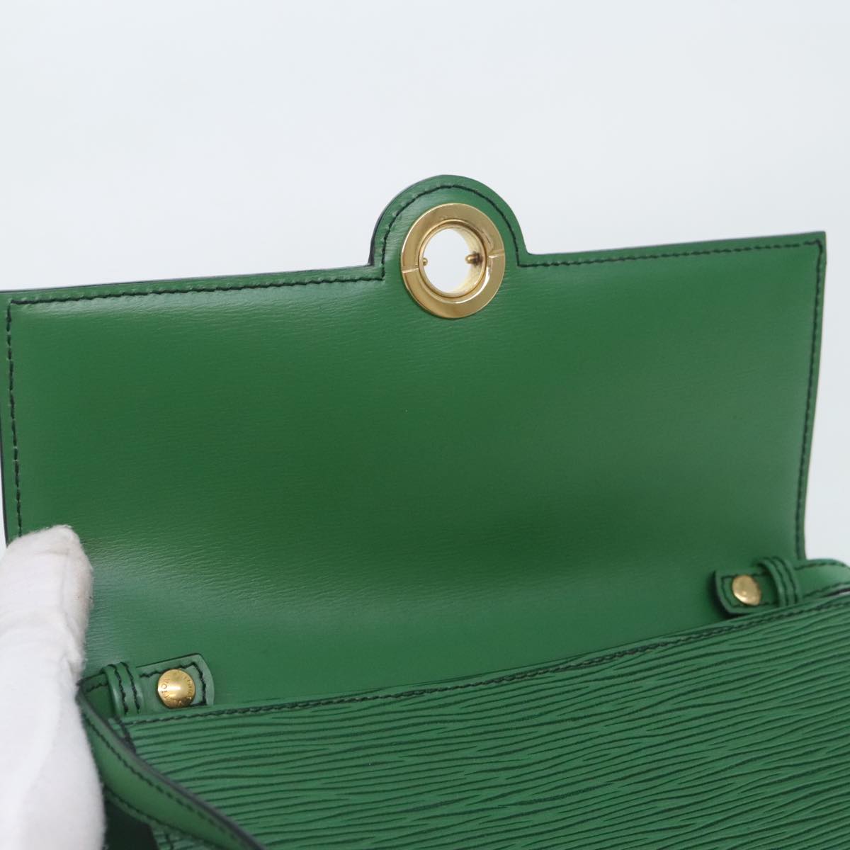 LOUIS VUITTON Epi Pochette Arche Shoulder Bag Green M52574 LV Auth yk15245